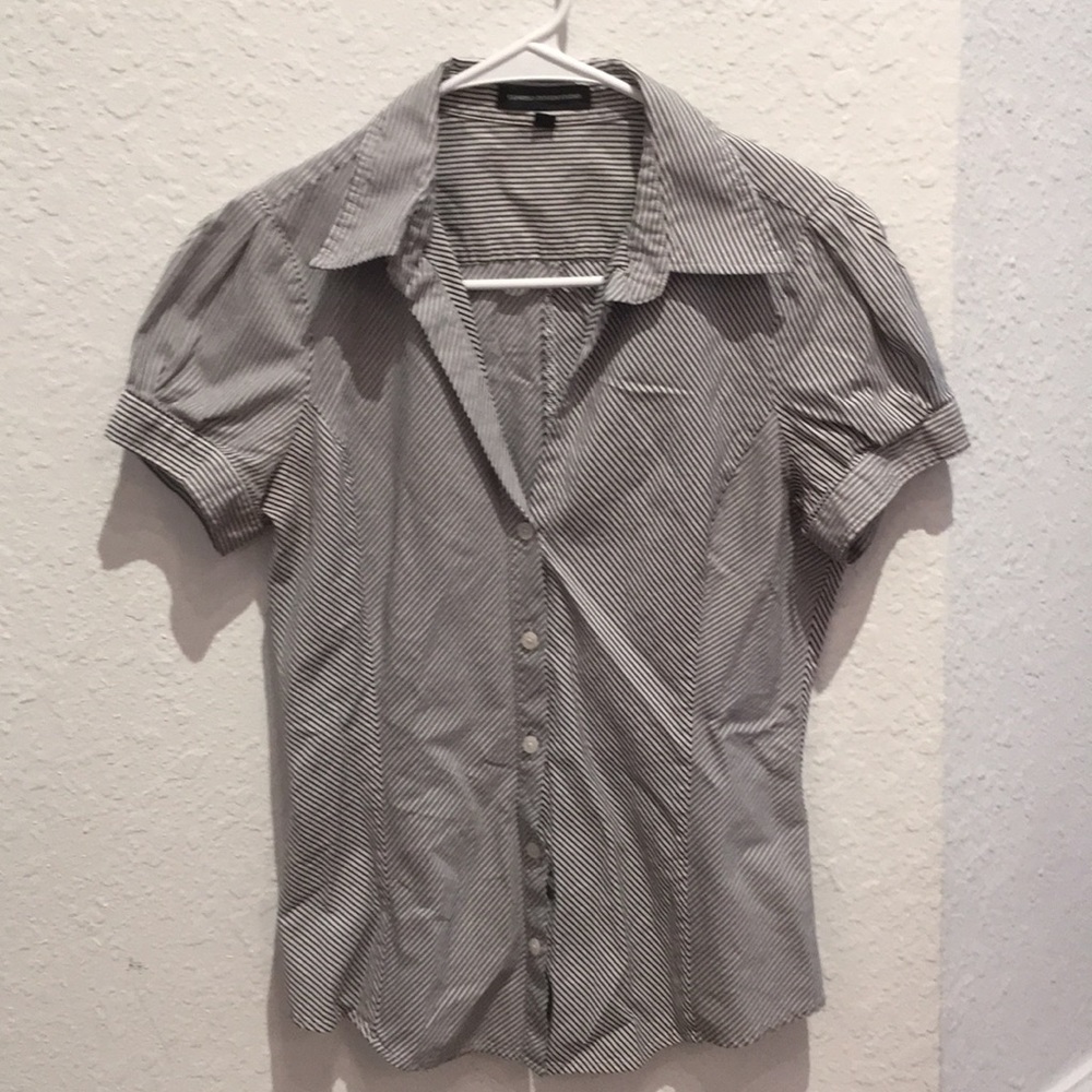 Express women medium fitted business shirt